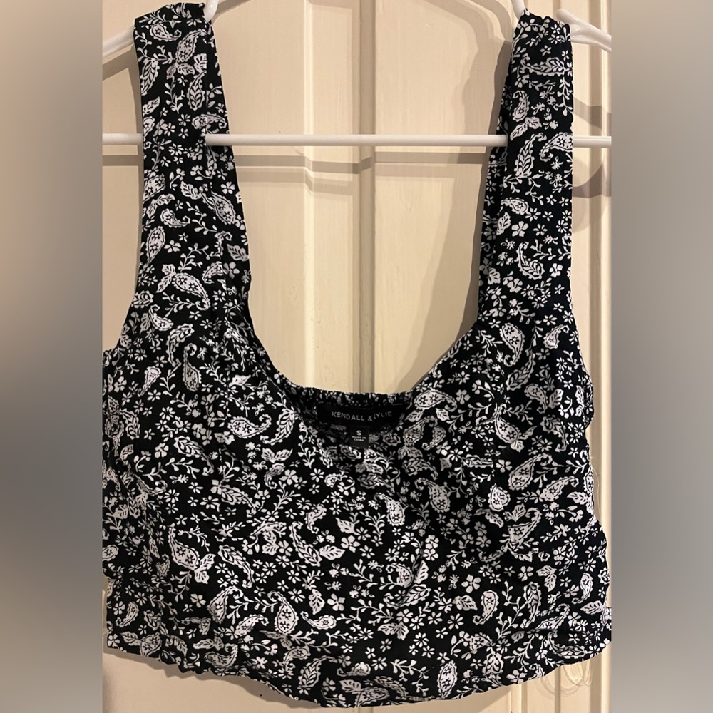Paisley Type Cropped Tank Top